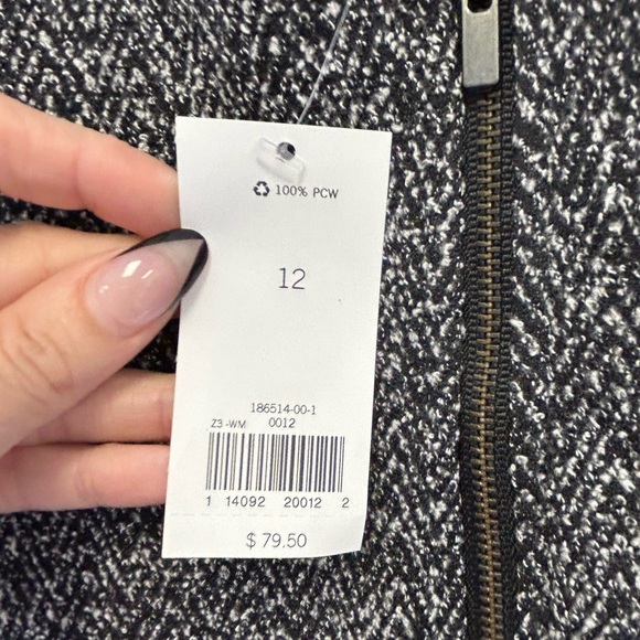 Banana Republic Dressy Zip Tank Size 12 - Picture 6 of 7